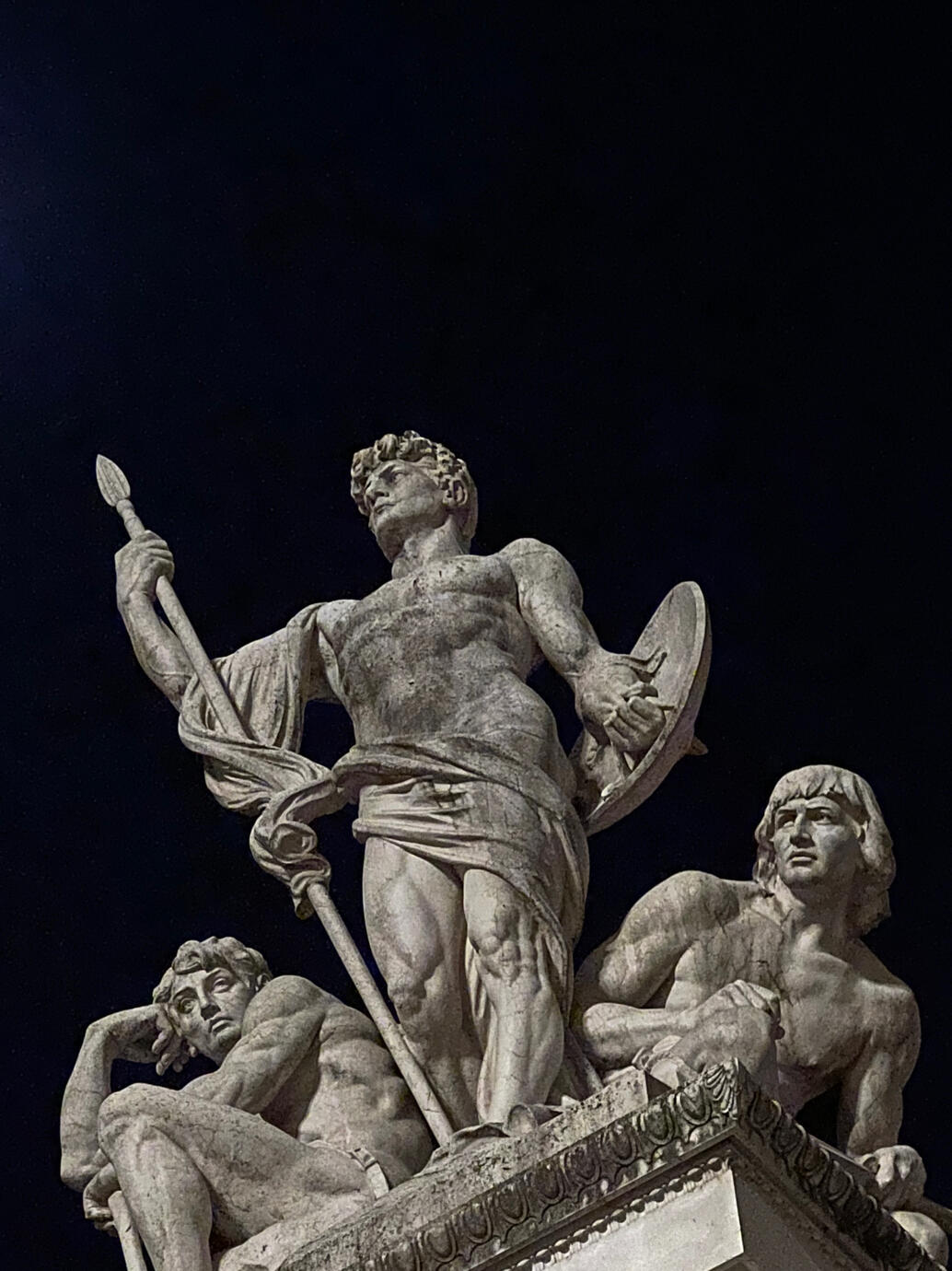 &#39;The Leadership of Muhammad&#39; by John Adair - A Summary